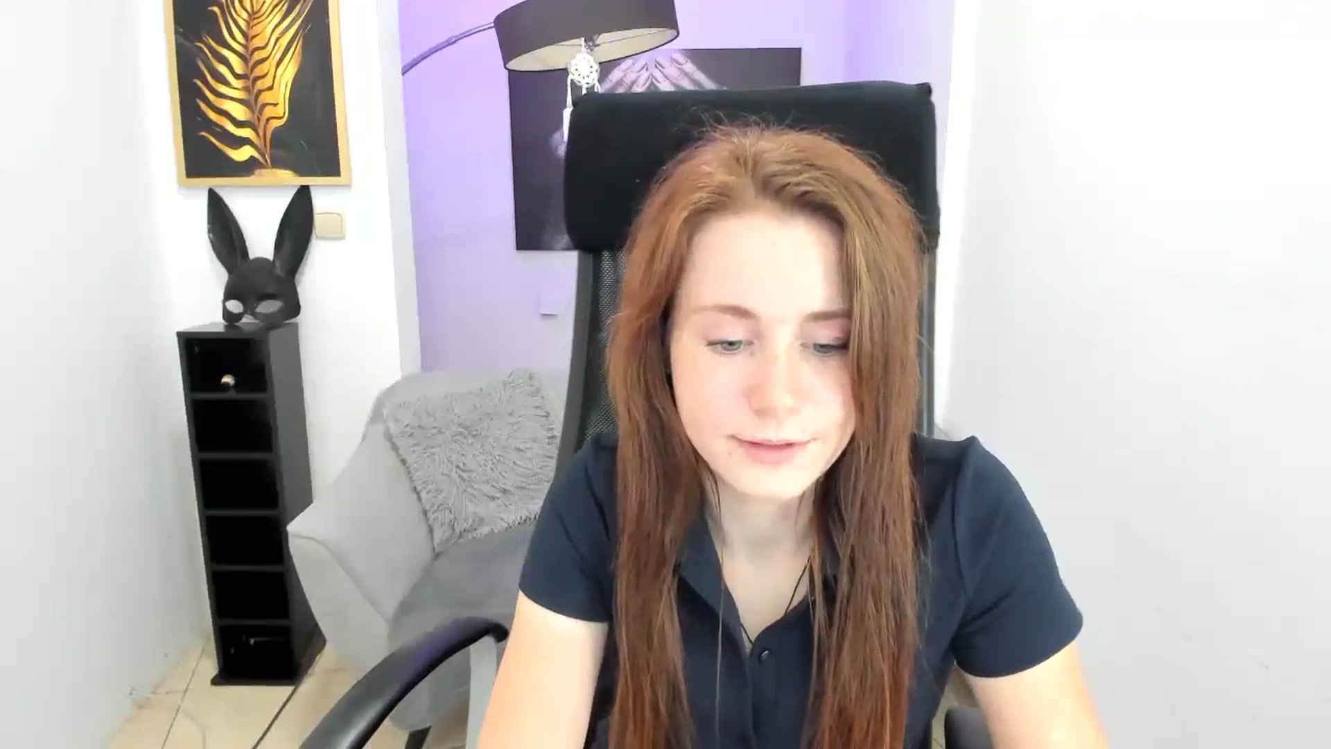Gallery image thumbnail from Moonshinee's myfreecams stream on, 11/13/2024, 18:54 image 11 of 20