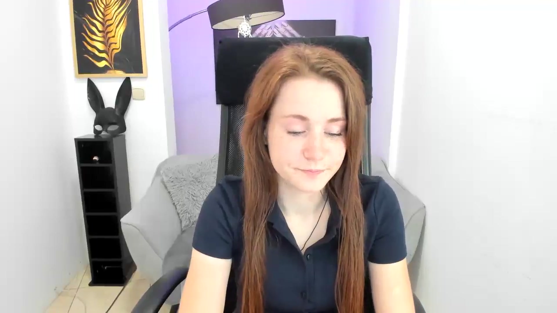 Gallery image thumbnail from Moonshinee's myfreecams stream on, 11/13/2024, 18:54 image 4 of 20