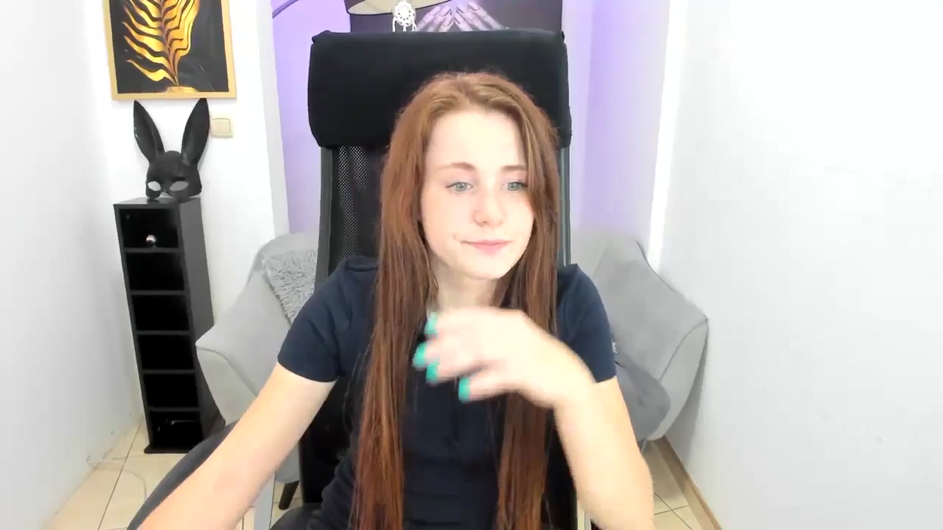 Gallery image thumbnail from Moonshinee's myfreecams stream on, 11/13/2024, 20:26 image 15 of 20