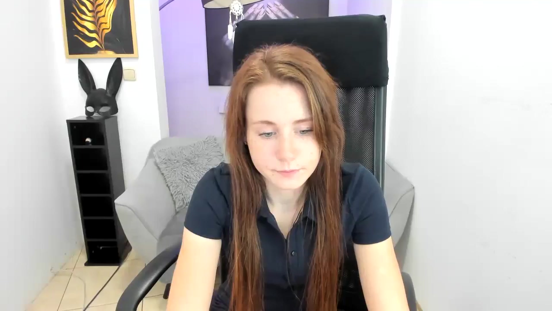 Gallery image thumbnail from Moonshinee's myfreecams stream on, 11/13/2024, 20:26 image 12 of 20