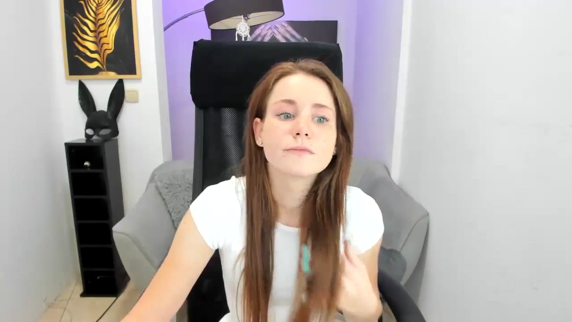 Gallery image thumbnail from Moonshinee's myfreecams stream on, 11/14/2024, 15:35 image 8 of 20