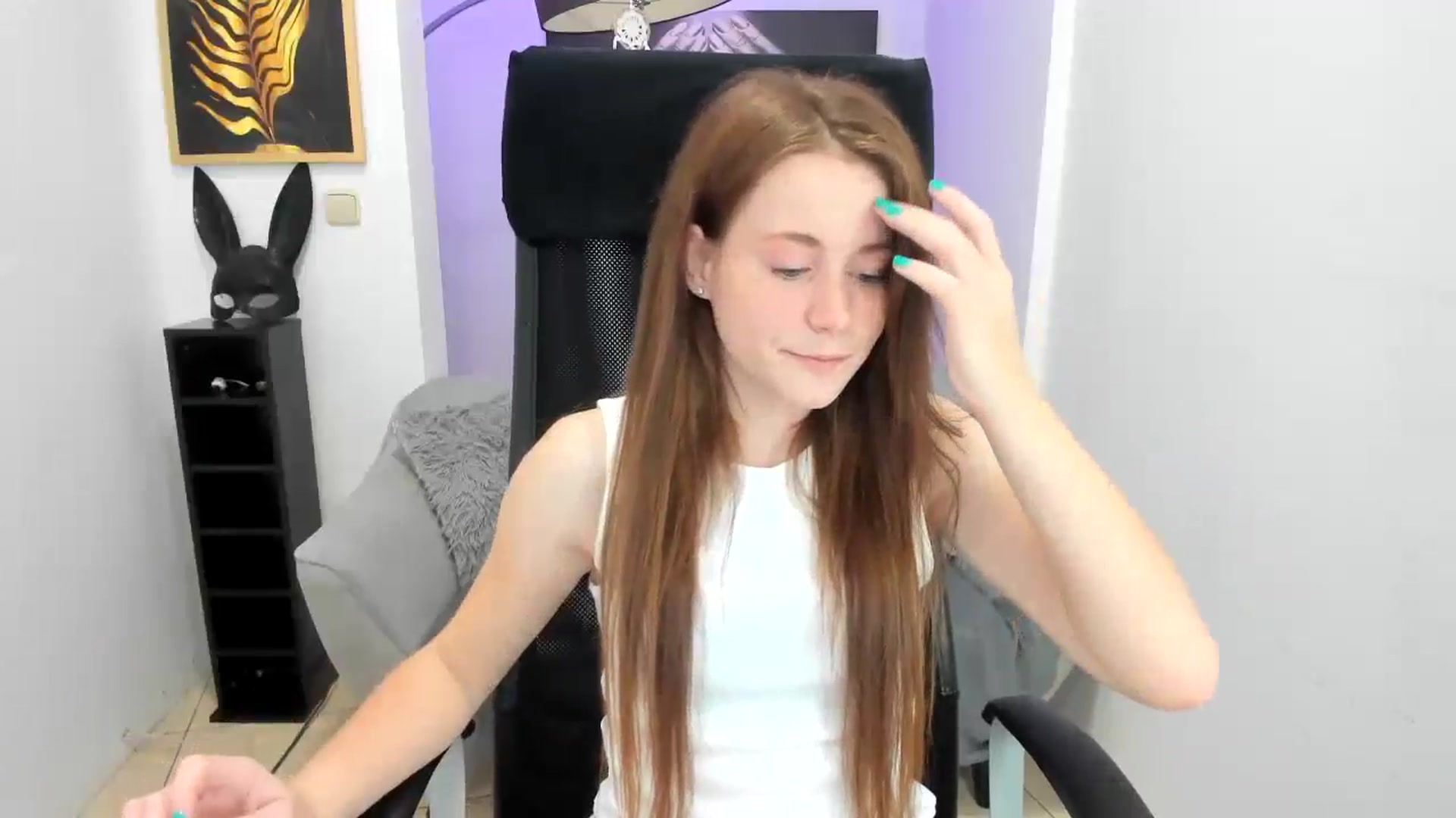 Gallery image thumbnail from Moonshinee's myfreecams stream on, 11/23/2024, 14:54 image 6 of 20