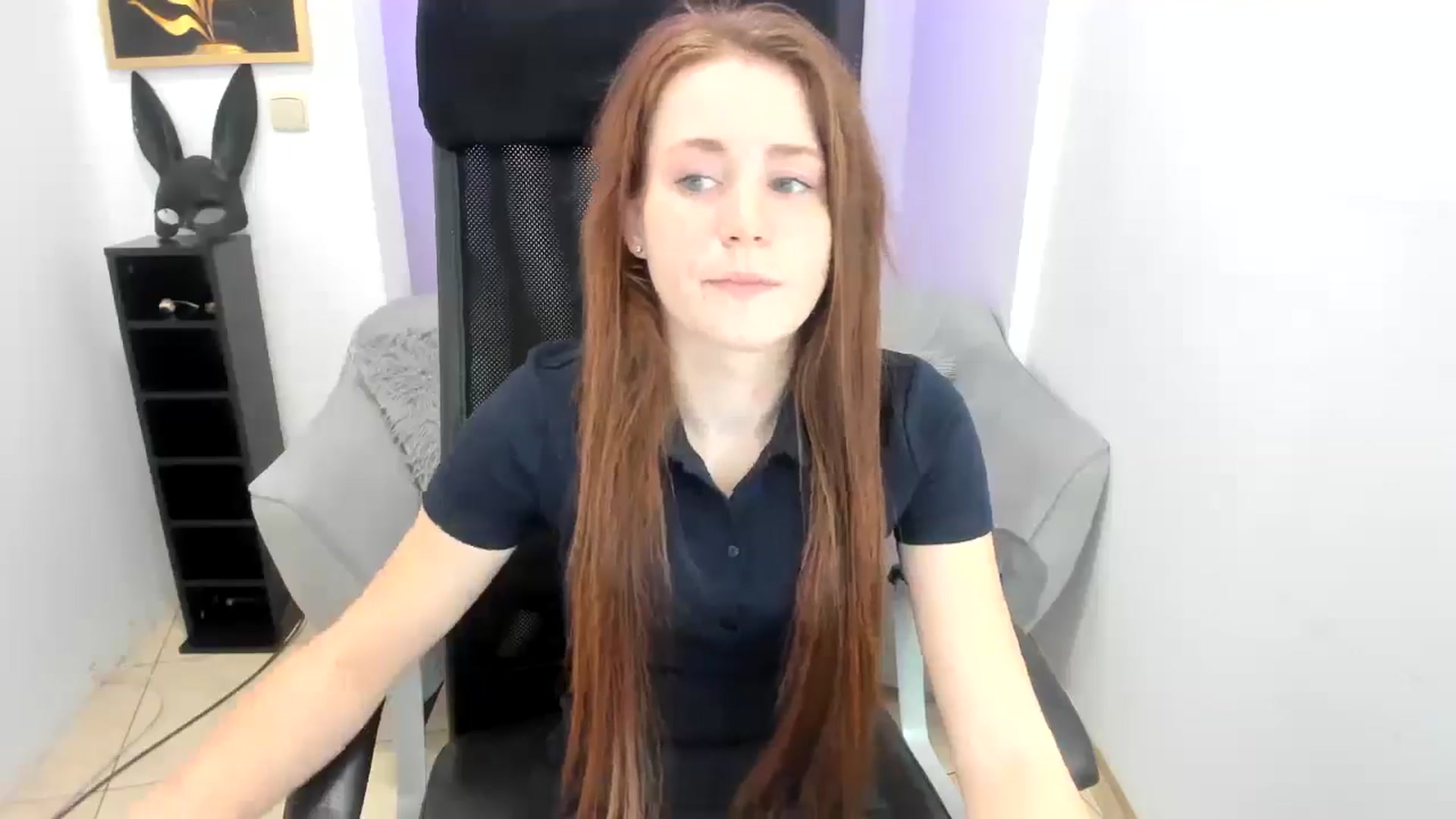 Gallery image thumbnail from Moonshinee's myfreecams stream on, 11/24/2024, 15:04 image 17 of 20