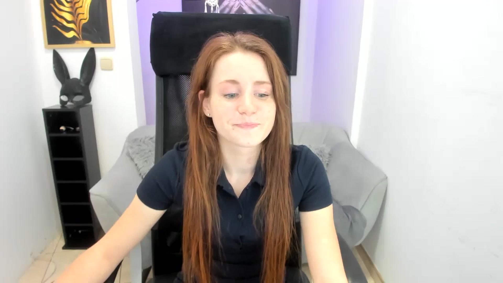 Gallery image thumbnail from Moonshinee's myfreecams stream on, 11/24/2024, 17:46 image 4 of 20