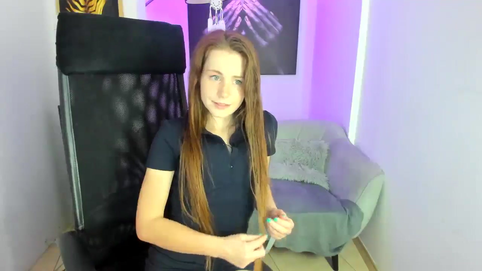 Gallery image thumbnail from Moonshinee's myfreecams stream on, 11/24/2024, 21:14 image 20 of 20