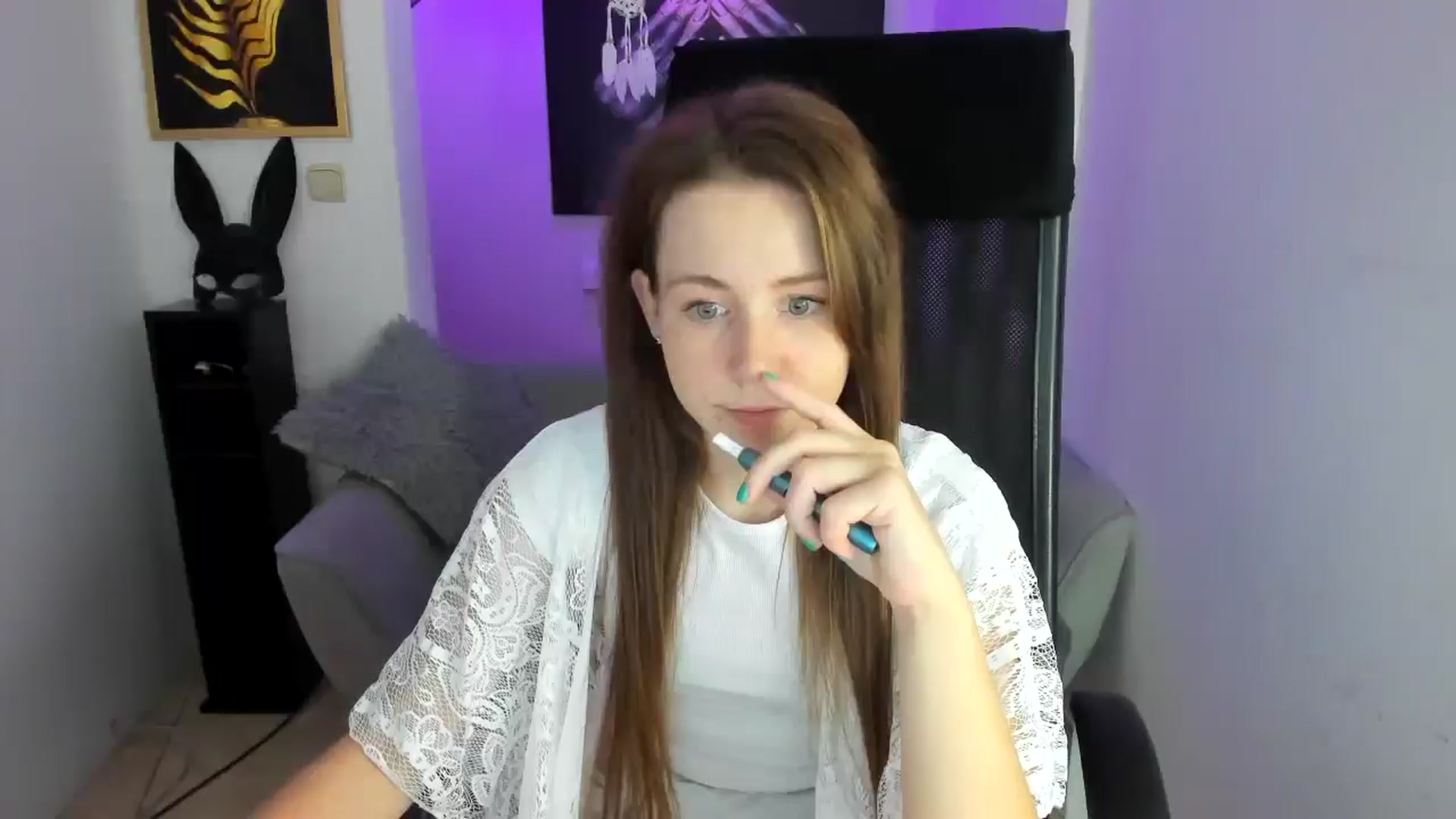 Gallery image thumbnail from Moonshinee's myfreecams stream on, 11/25/2024, 18:24 image 6 of 20