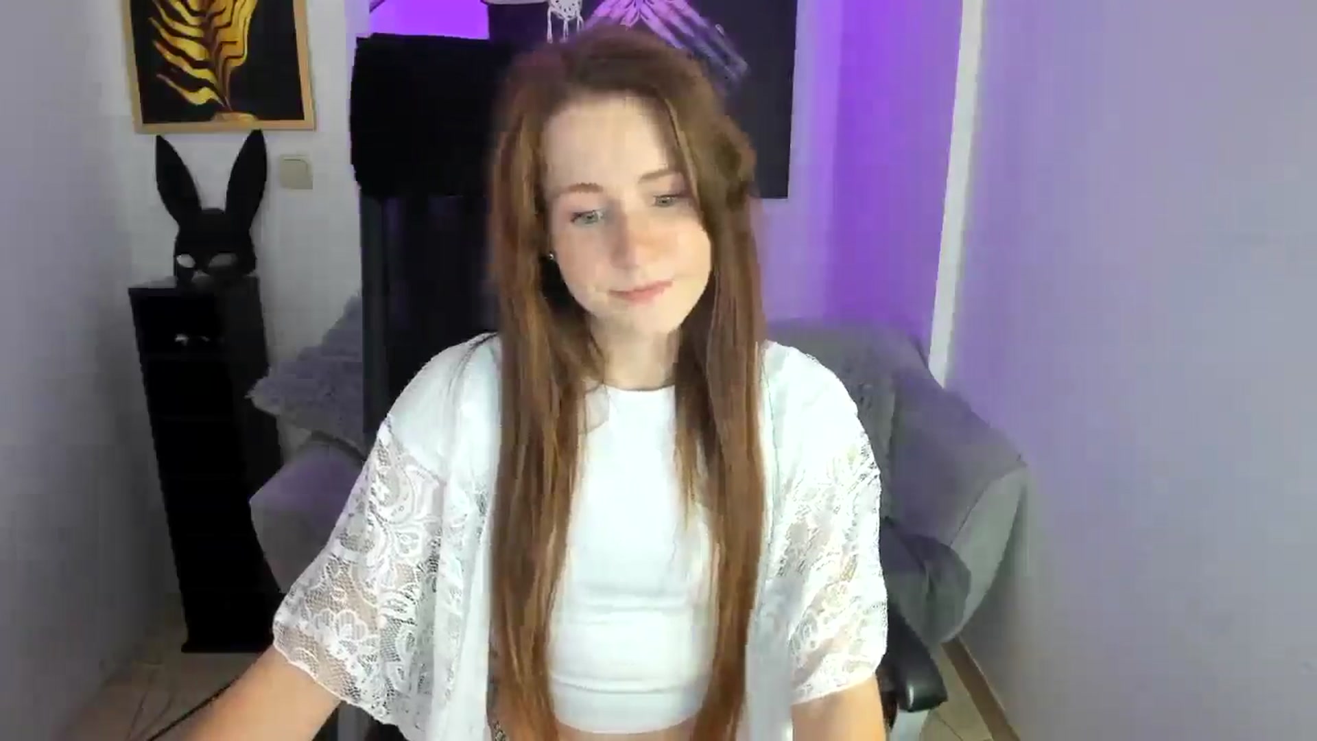 Gallery image thumbnail from Moonshinee's myfreecams stream on, 11/25/2024, 20:16 image 20 of 20