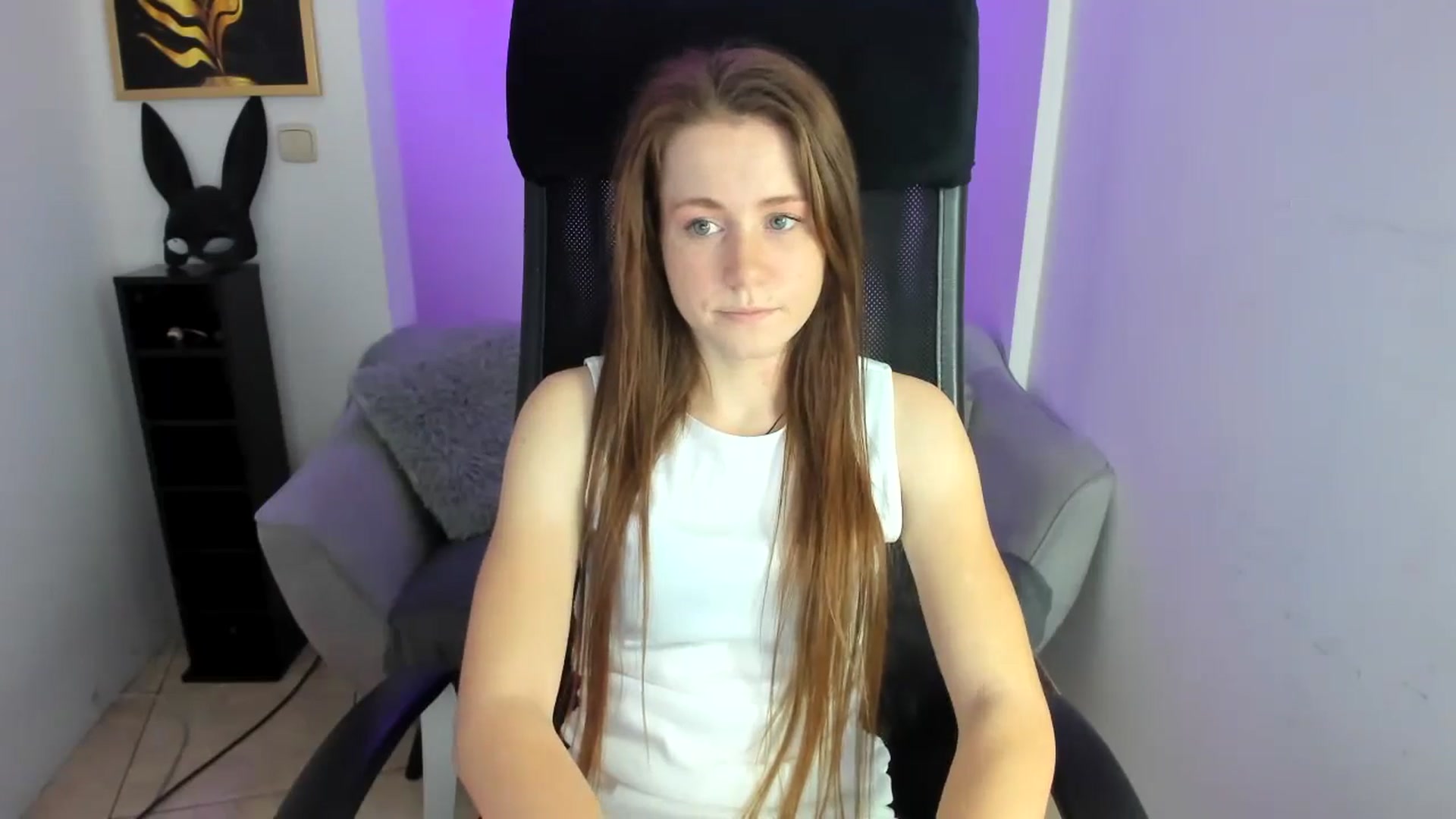 Gallery image thumbnail from Moonshinee's myfreecams stream on, 11/26/2024, 14:55 image 4 of 20