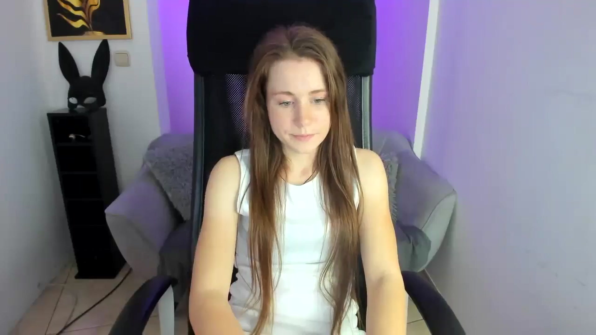 Gallery image thumbnail from Moonshinee's myfreecams stream on, 11/26/2024, 14:55 image 20 of 20