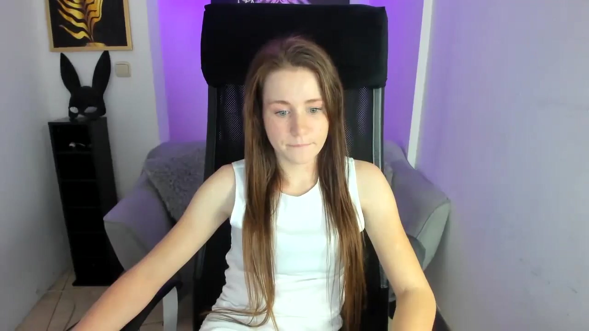 Gallery image thumbnail from Moonshinee's myfreecams stream on, 11/26/2024, 20:58 image 5 of 20
