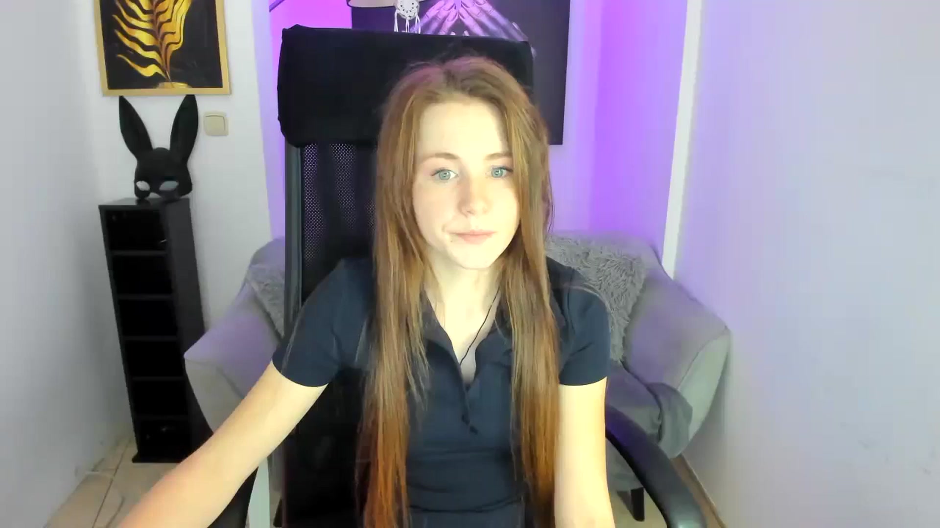 Gallery image thumbnail from Moonshinee's myfreecams stream on, 11/28/2024, 15:17 image 17 of 20
