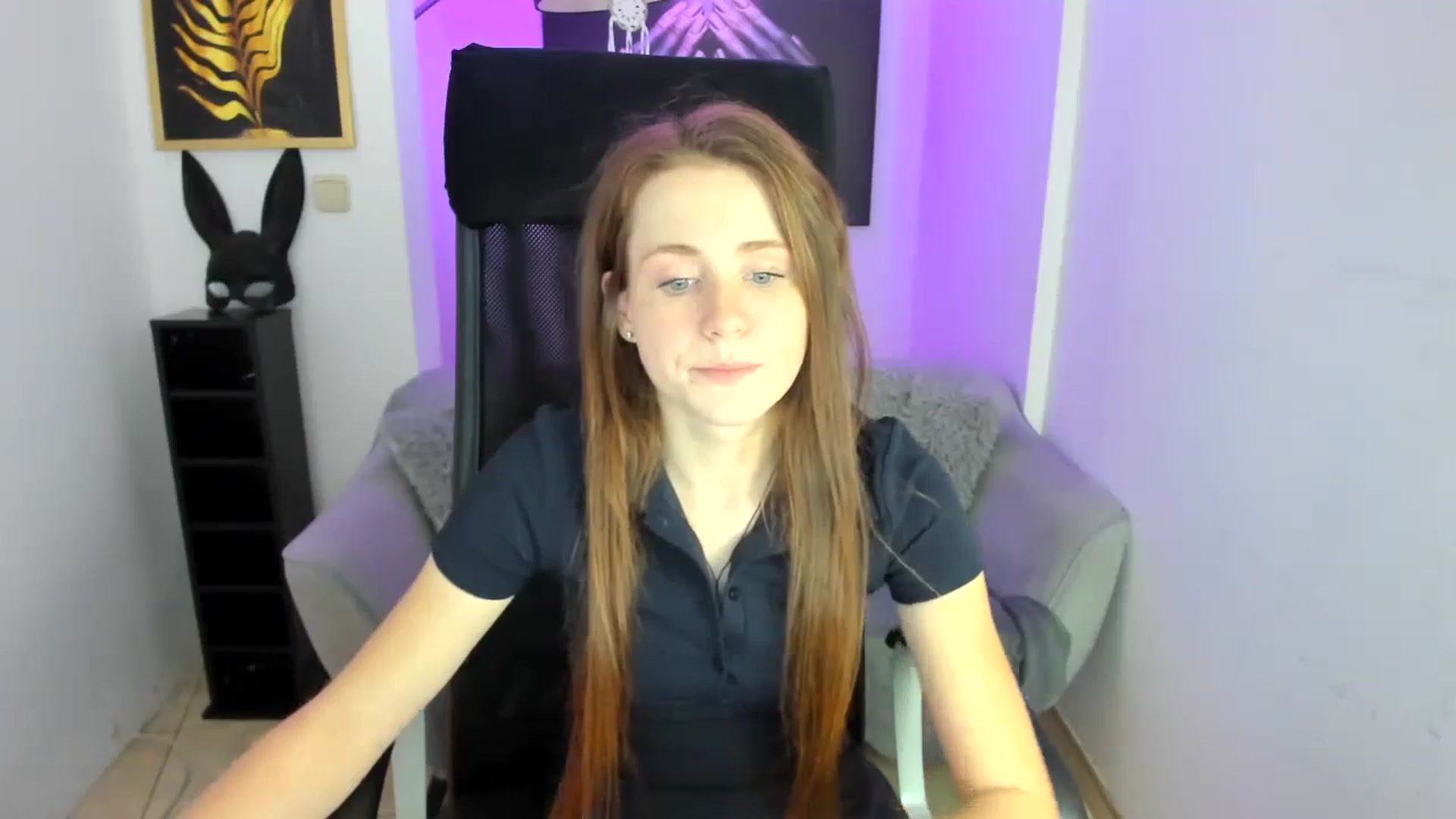 Gallery image thumbnail from Moonshinee's myfreecams stream on, 11/28/2024, 15:17 image 18 of 20