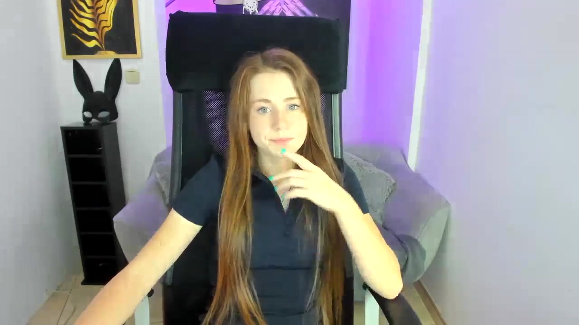 Gallery image thumbnail from Moonshinee's myfreecams stream on, 11/28/2024, 16:48 image 9 of 20