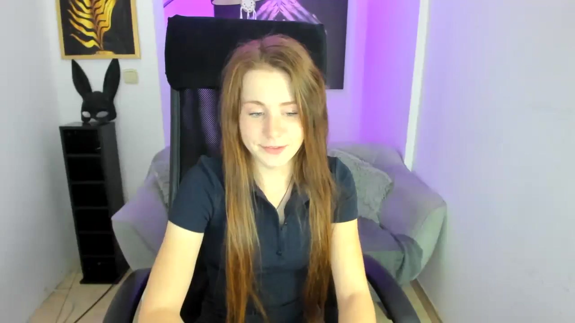 Gallery image thumbnail from Moonshinee's myfreecams stream on, 11/28/2024, 16:48 image 15 of 20