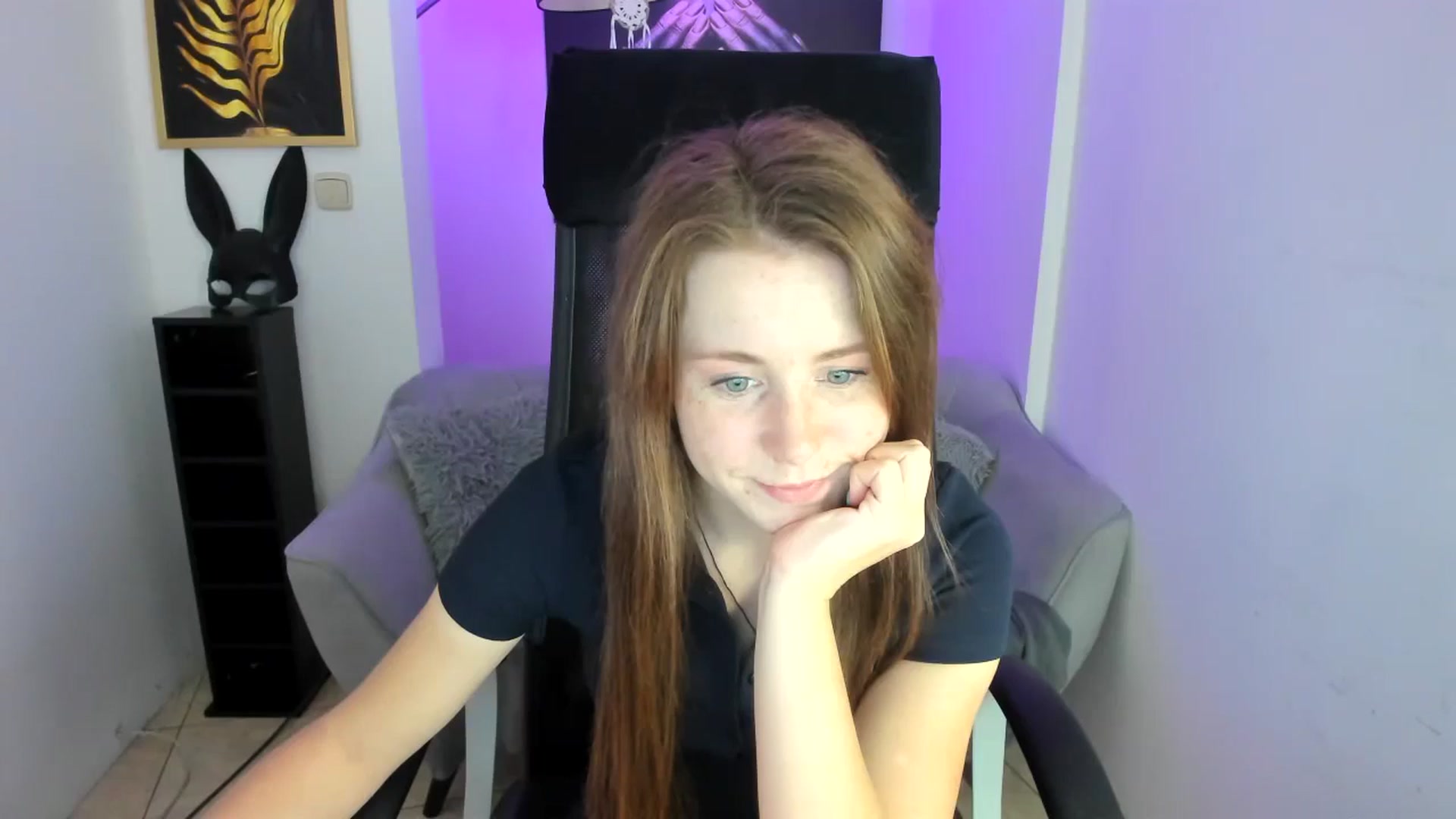 Gallery image thumbnail from Moonshinee's myfreecams stream on, 11/28/2024, 16:48 image 2 of 20