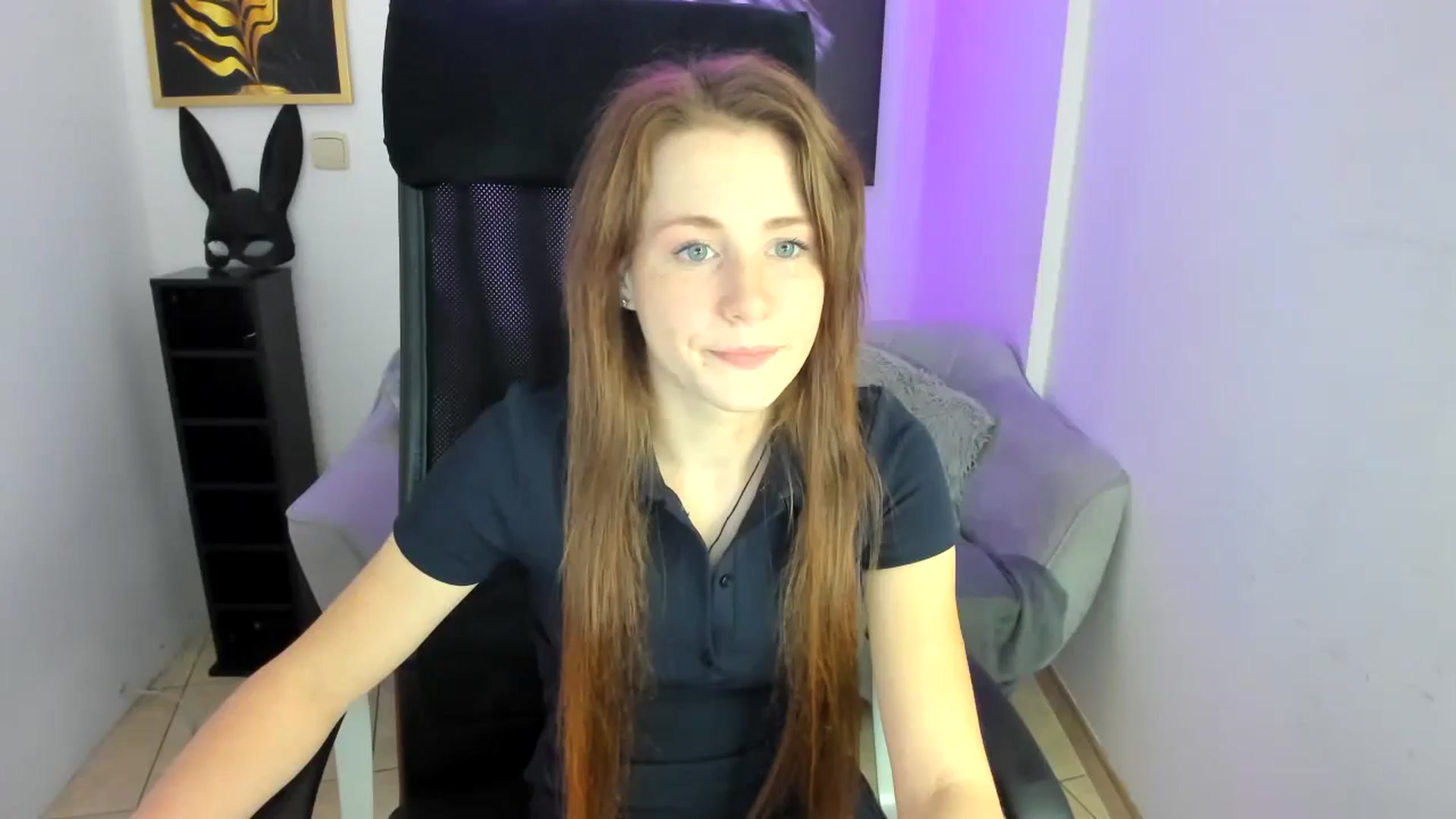 Gallery image thumbnail from Moonshinee's myfreecams stream on, 11/28/2024, 17:44 image 15 of 20