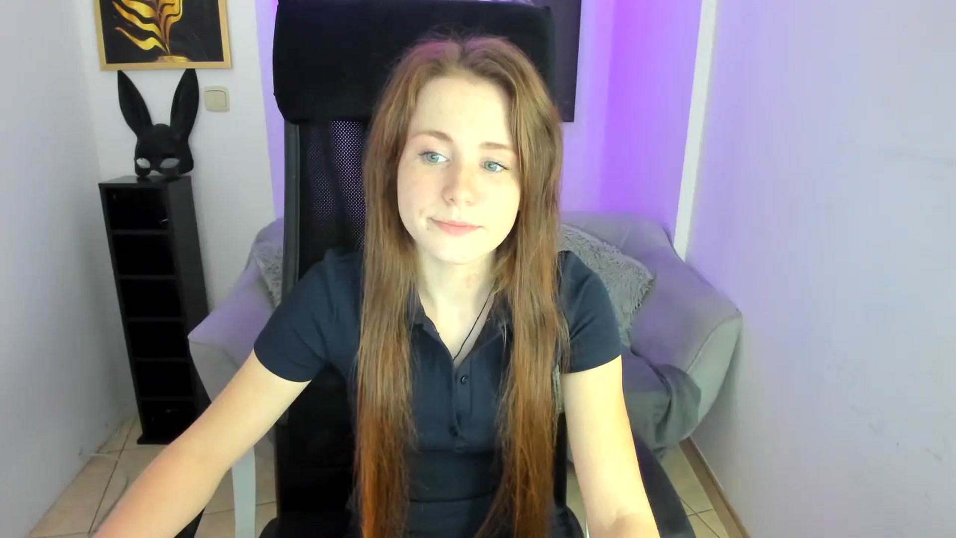 Gallery image thumbnail from Moonshinee's myfreecams stream on, 11/28/2024, 17:44 image 17 of 20
