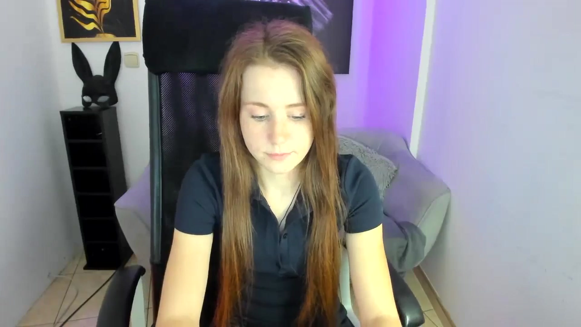Gallery image thumbnail from Moonshinee's myfreecams stream on, 11/28/2024, 18:56 image 15 of 20