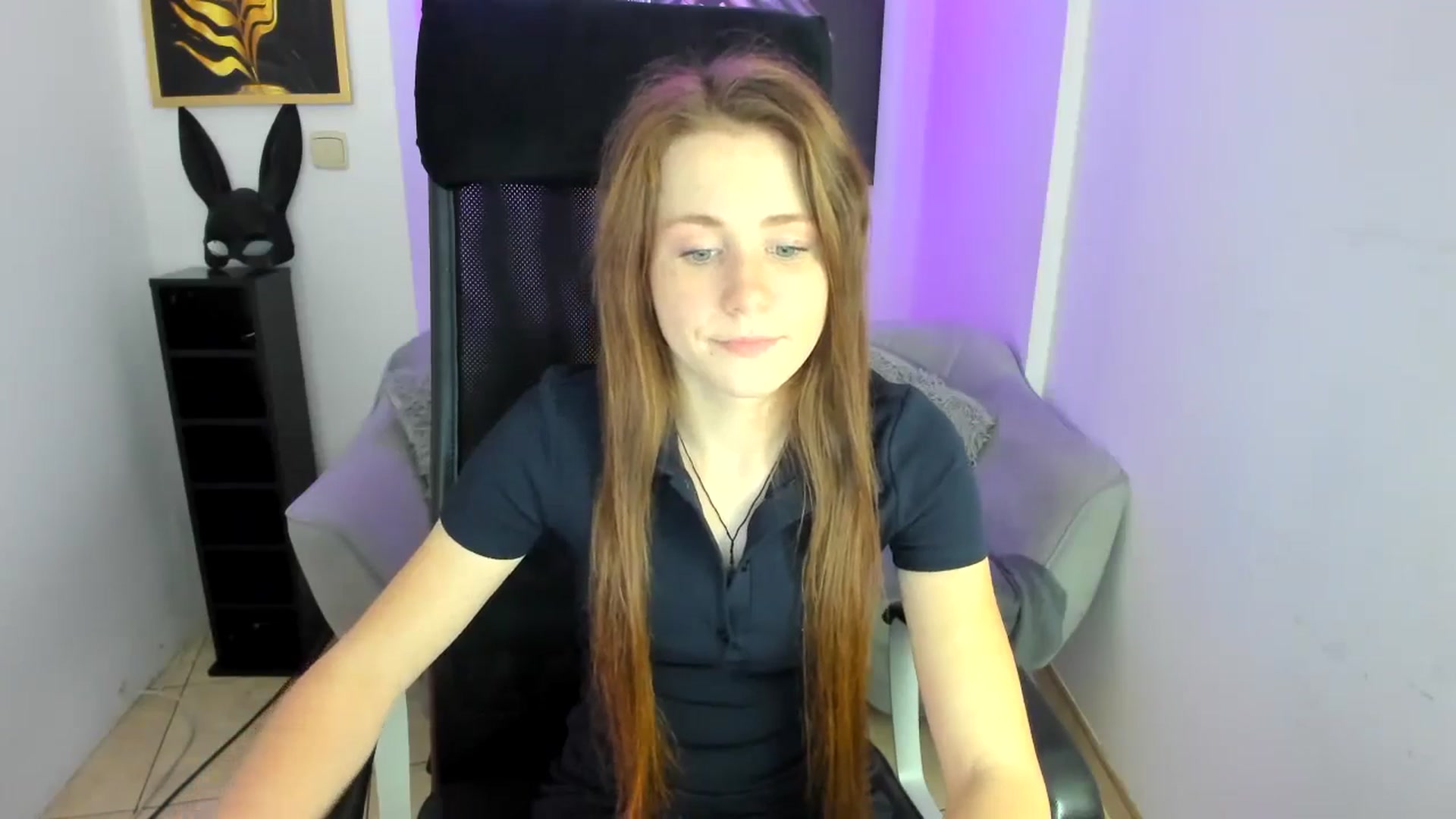 Gallery image thumbnail from Moonshinee's myfreecams stream on, 11/28/2024, 18:56 image 12 of 20