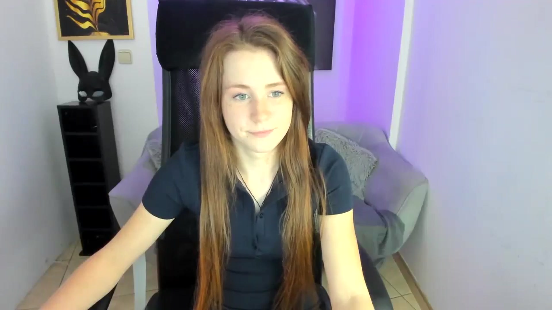 Gallery image thumbnail from Moonshinee's myfreecams stream on, 11/28/2024, 18:56 image 18 of 20