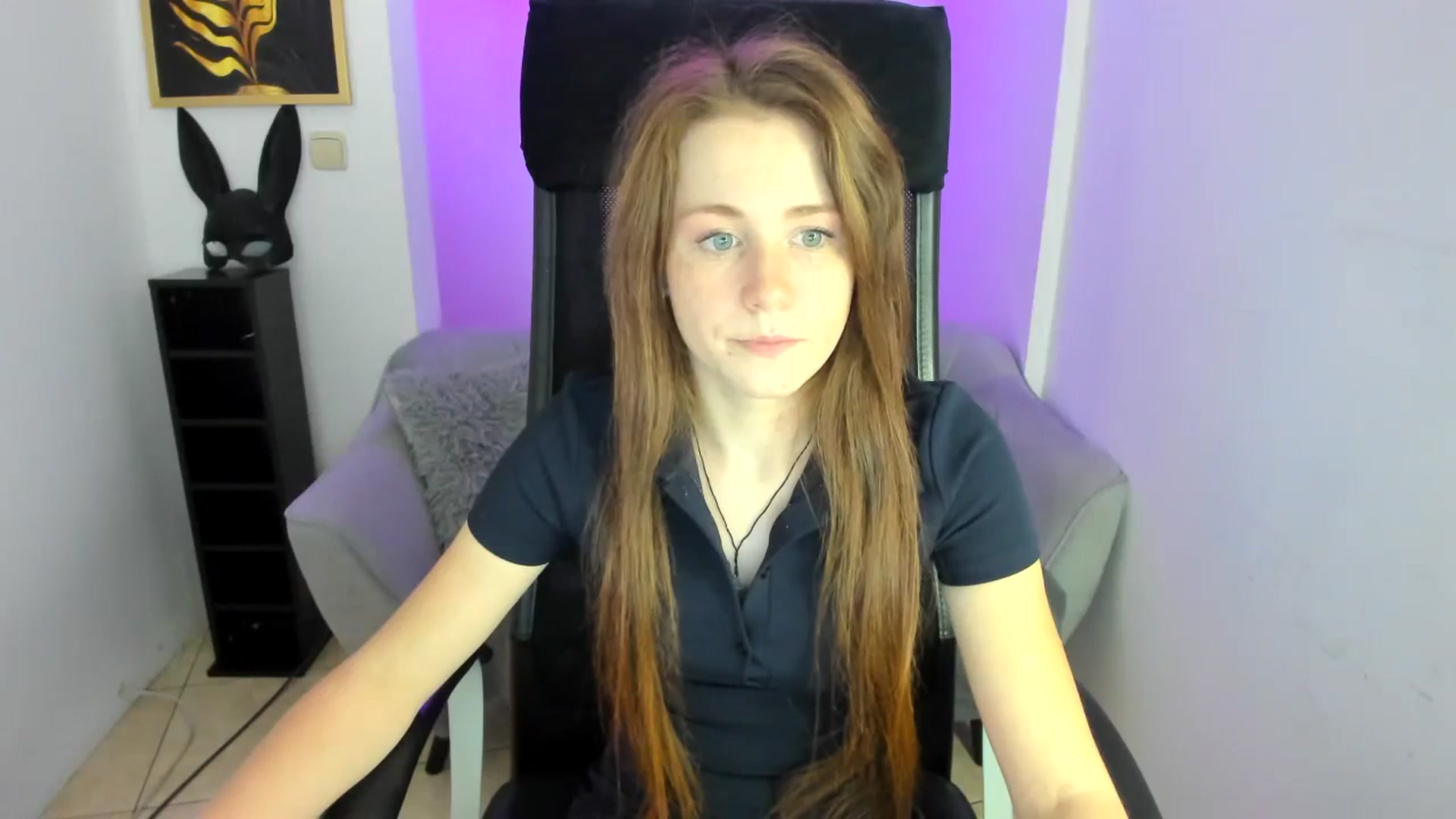 Gallery image thumbnail from Moonshinee's myfreecams stream on, 11/28/2024, 18:56 image 10 of 20