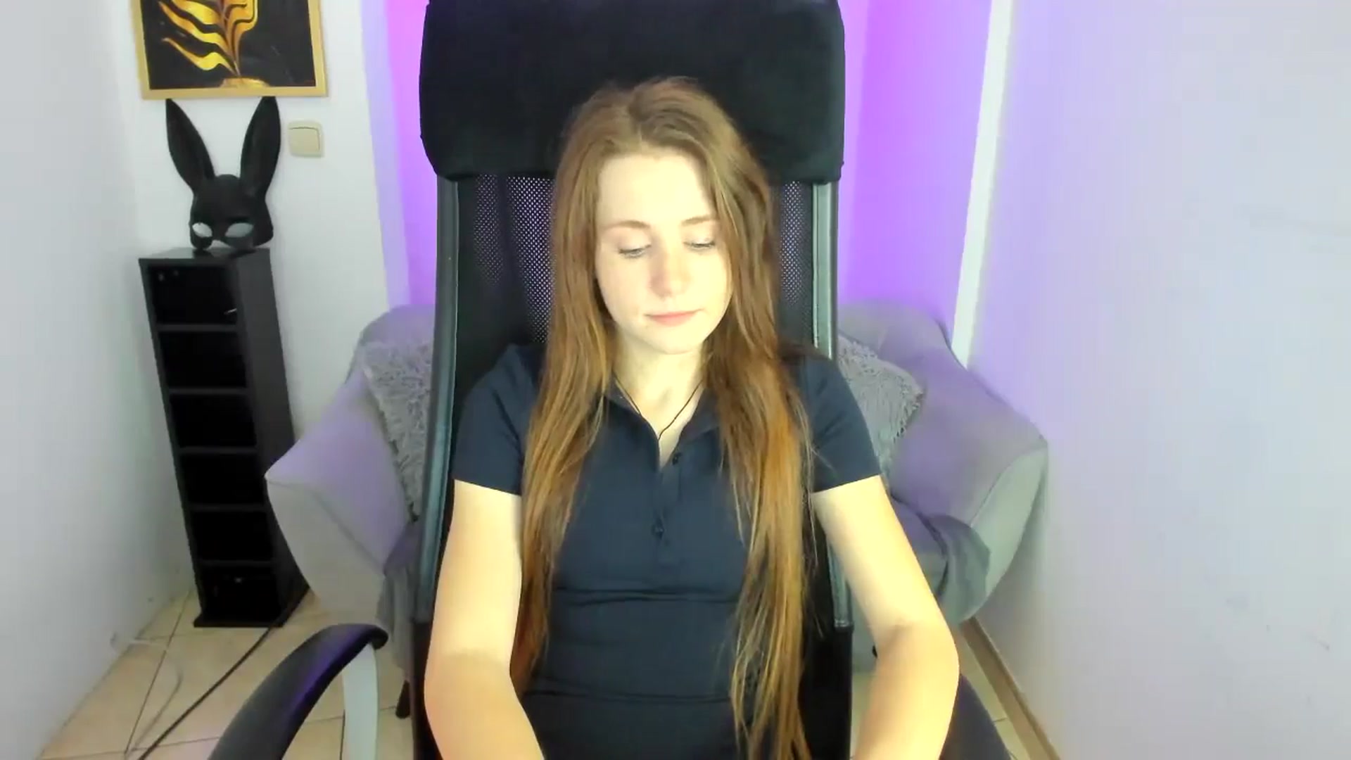 Gallery image thumbnail from Moonshinee's myfreecams stream on, 11/28/2024, 20:35 image 19 of 20