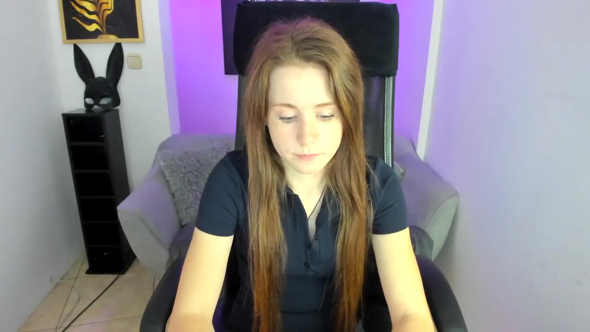 Gallery image thumbnail from Moonshinee's myfreecams stream on, 11/28/2024, 21:01 image 16 of 20