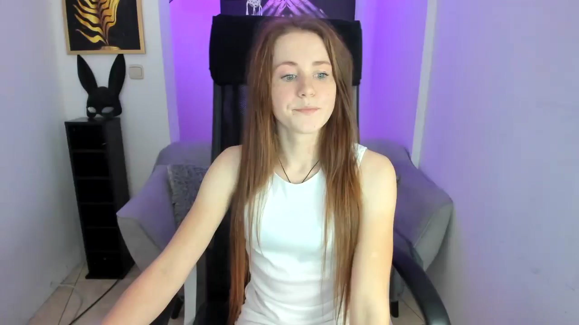 Gallery image thumbnail from Moonshinee's myfreecams stream on, 11/29/2024, 14:38 image 20 of 20
