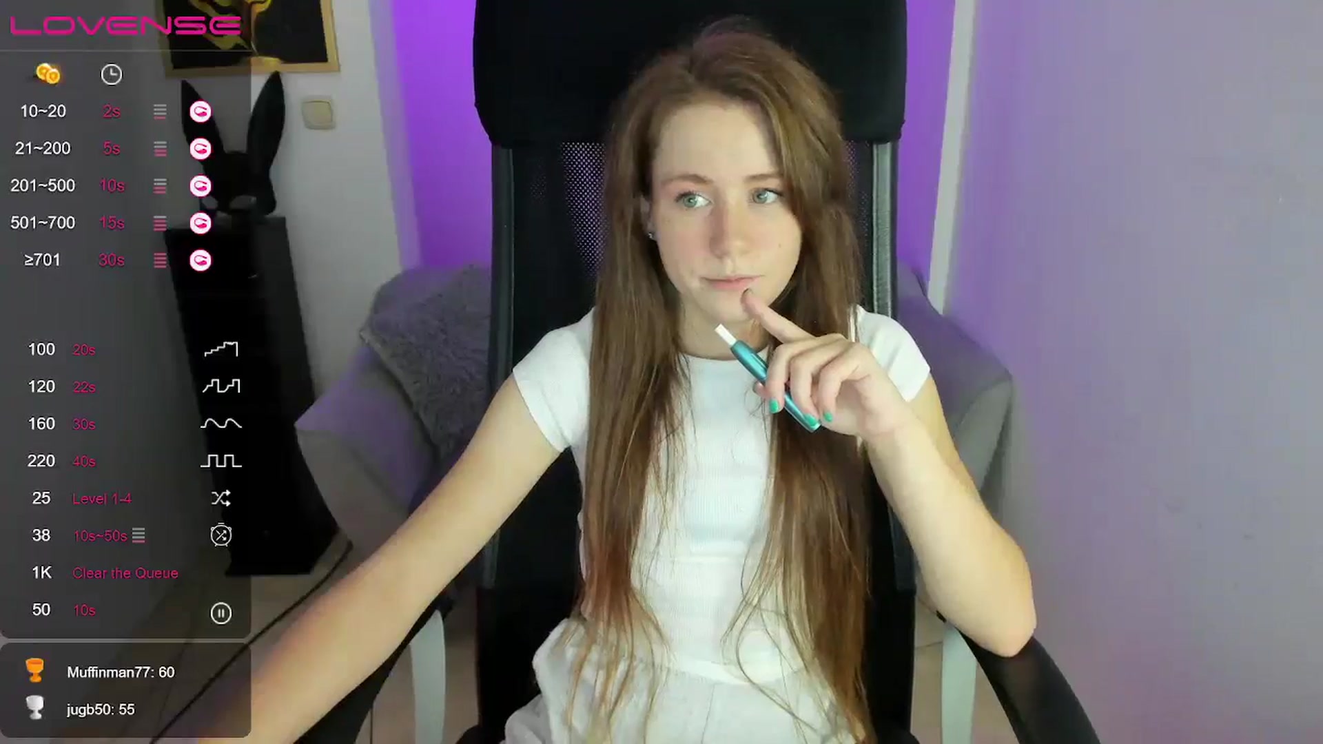 Gallery image thumbnail from Moonshinee's myfreecams stream on, 11/30/2024, 15:13 image 3 of 20