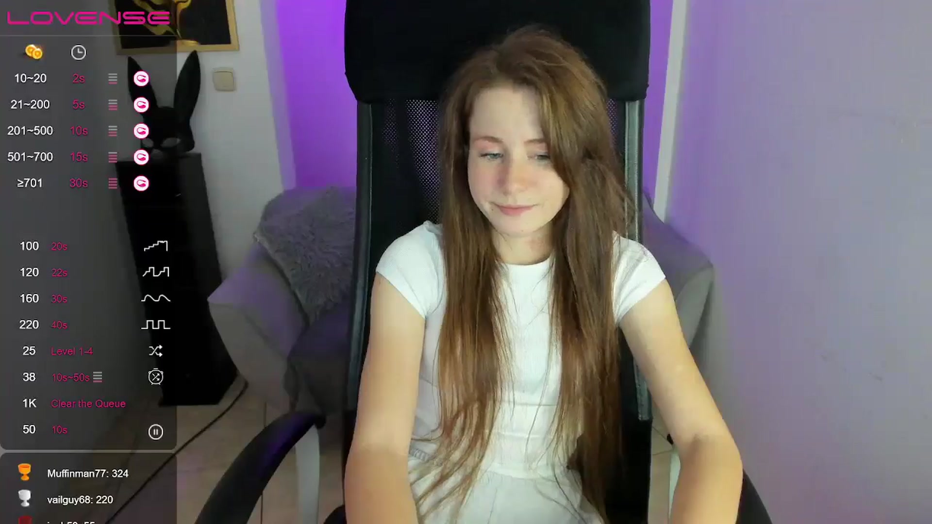 Gallery image thumbnail from Moonshinee's myfreecams stream on, 11/30/2024, 15:13 image 18 of 20