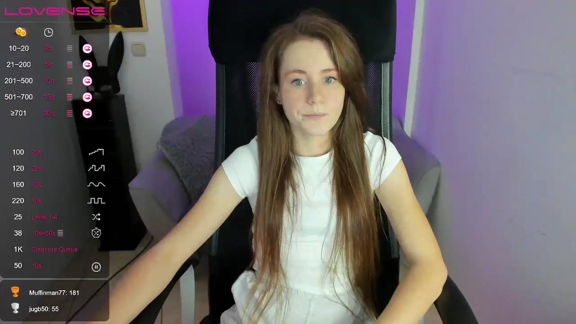 Gallery image thumbnail from Moonshinee's myfreecams stream on, 11/30/2024, 15:13 image 9 of 20