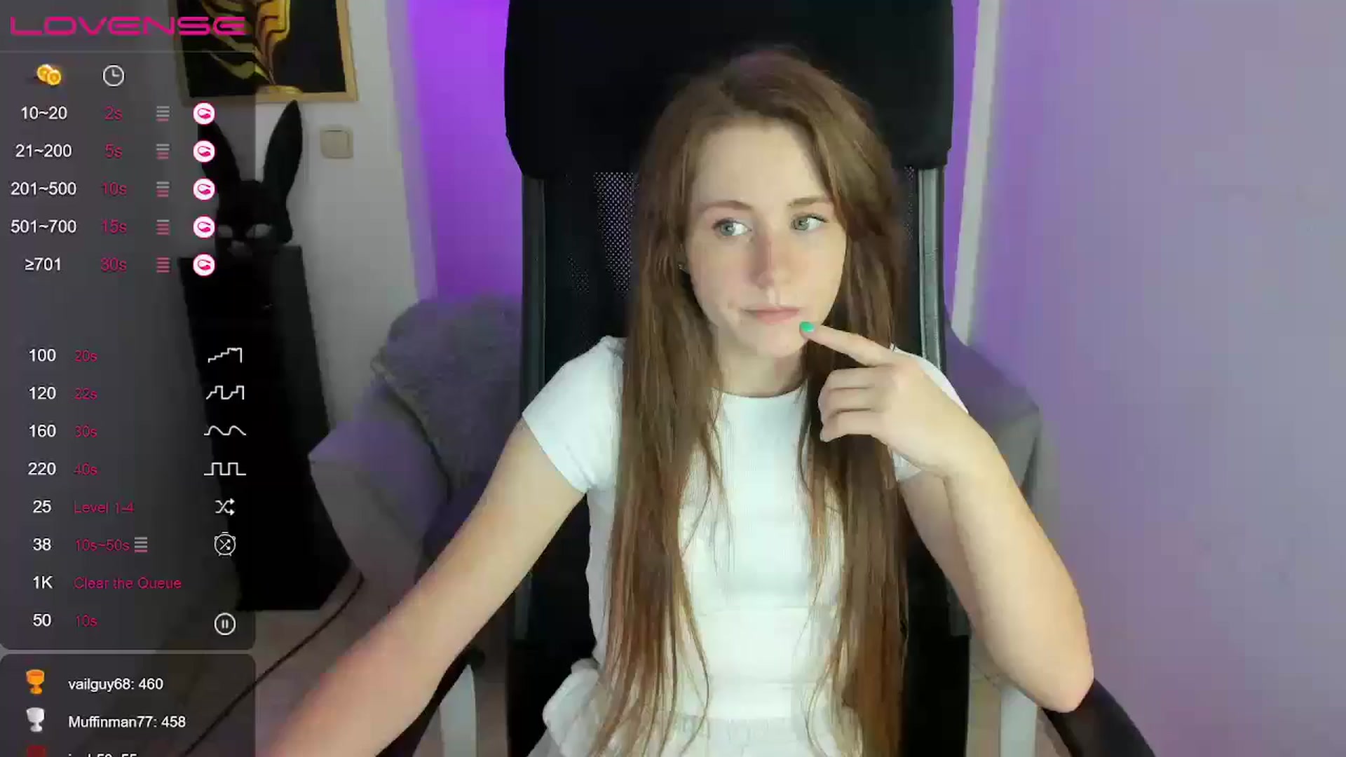 Gallery image thumbnail from Moonshinee's myfreecams stream on, 11/30/2024, 17:21 image 4 of 20