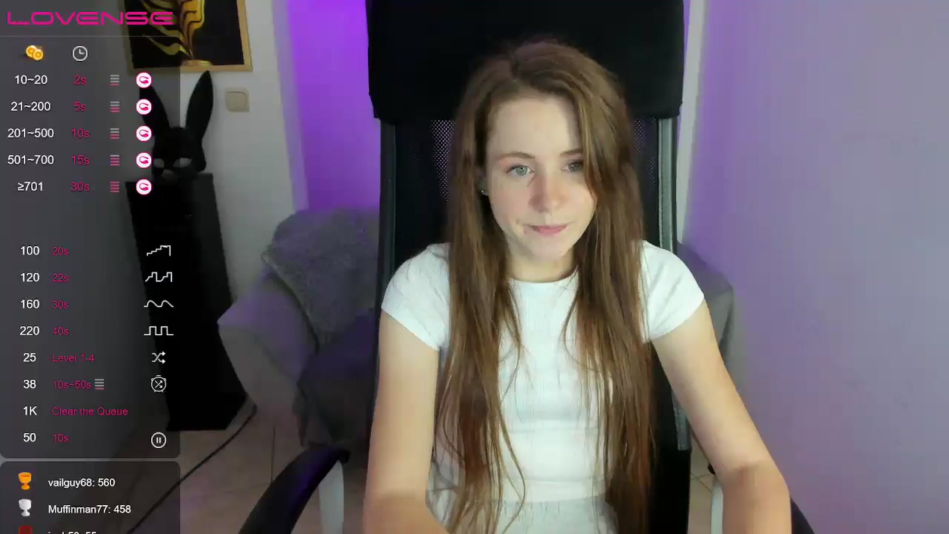 Gallery image thumbnail from Moonshinee's myfreecams stream on, 11/30/2024, 17:21 image 10 of 20