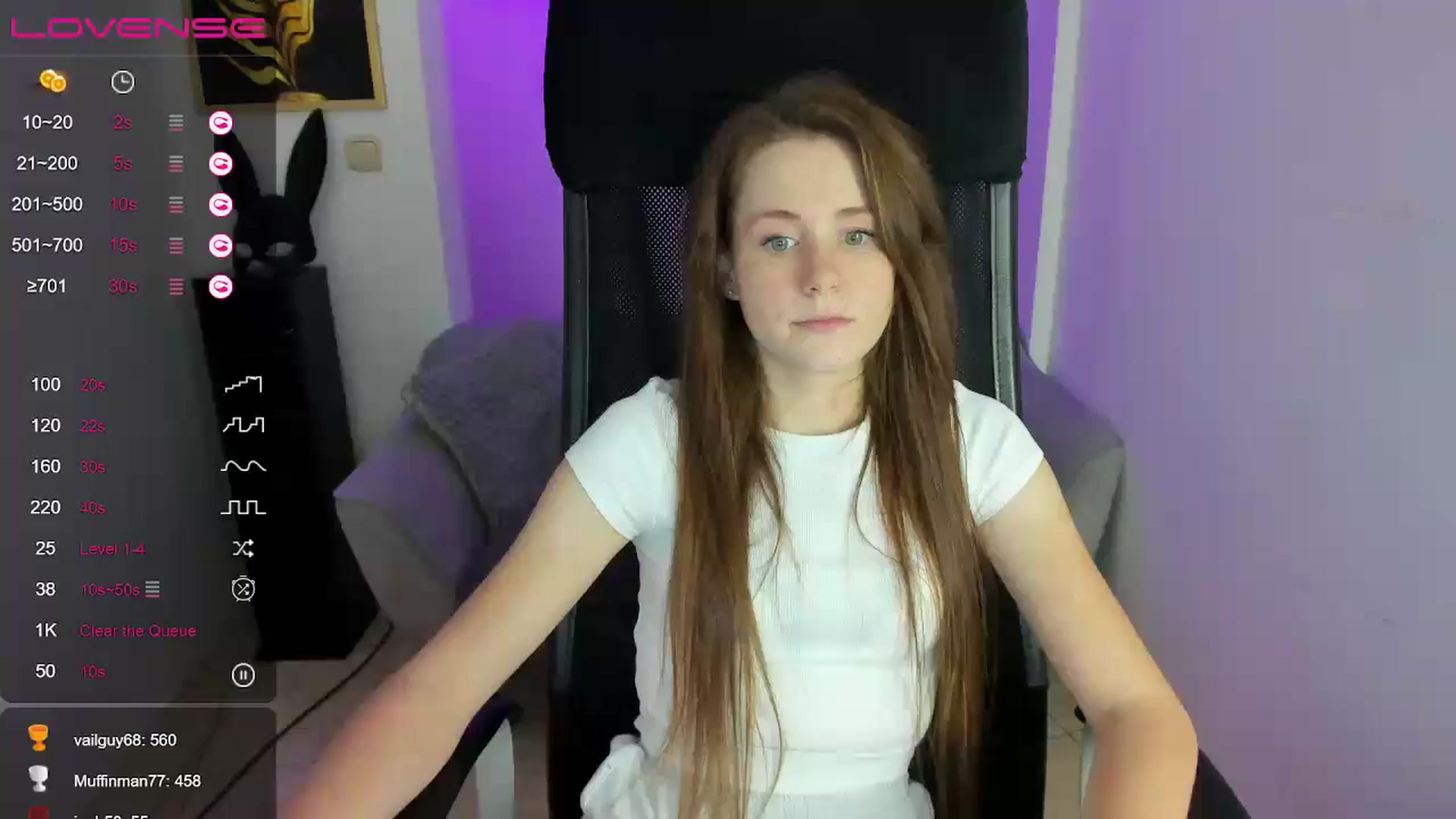 Gallery image thumbnail from Moonshinee's myfreecams stream on, 11/30/2024, 17:21 image 9 of 20