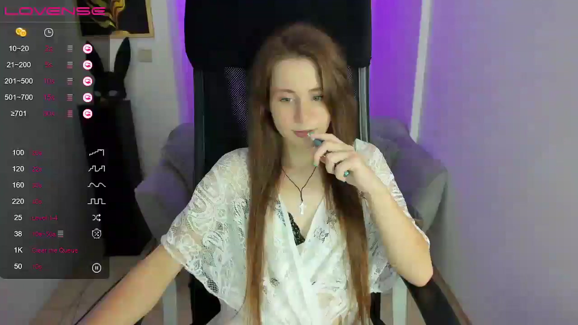 Gallery image thumbnail from Moonshinee's myfreecams stream on, 11/30/2024, 17:56 image 14 of 20