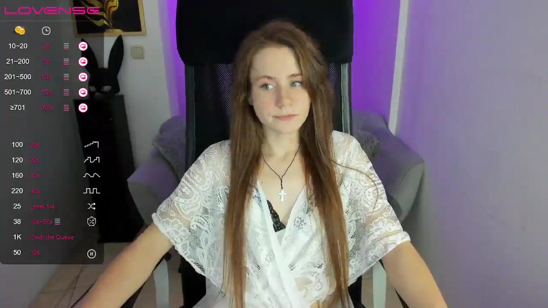 Gallery image thumbnail from Moonshinee's myfreecams stream on, 11/30/2024, 17:56 image 10 of 20