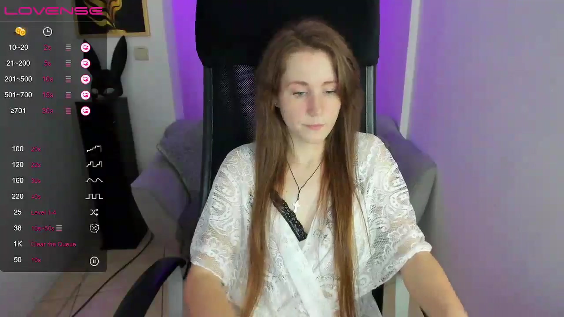 Gallery image thumbnail from Moonshinee's myfreecams stream on, 11/30/2024, 17:56 image 8 of 20