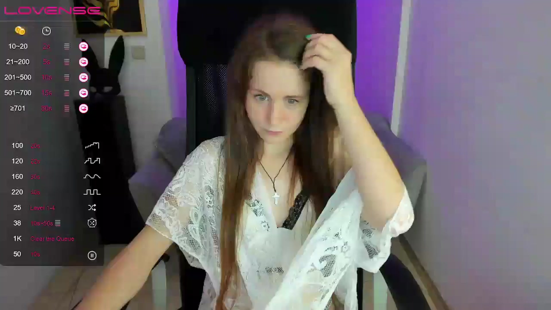 Gallery image thumbnail from Moonshinee's myfreecams stream on, 11/30/2024, 18:29 image 7 of 20