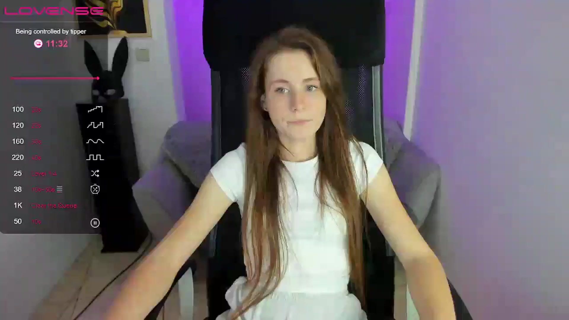 Gallery image thumbnail from Moonshinee's myfreecams stream on, 11/30/2024, 21:02 image 10 of 20
