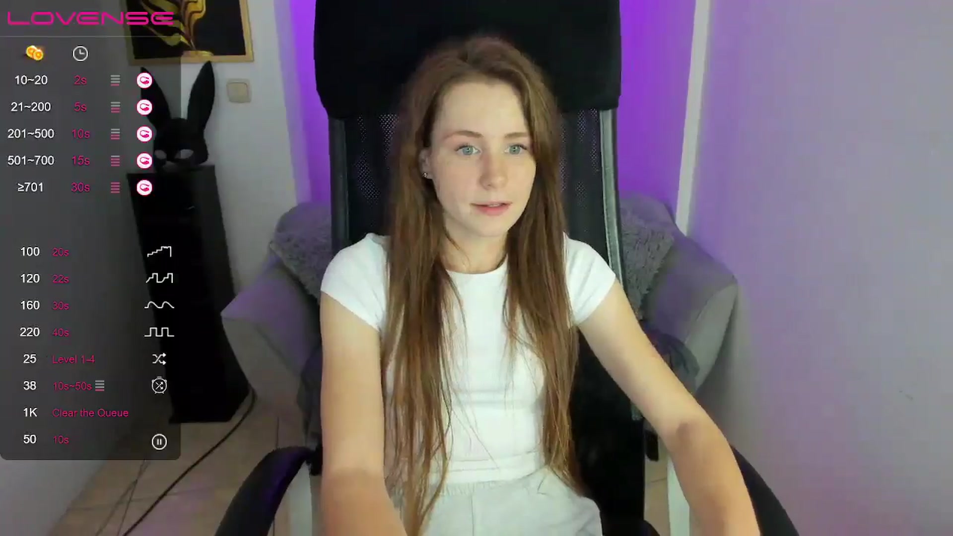 Gallery image thumbnail from Moonshinee's myfreecams stream on, 11/30/2024, 21:02 image 5 of 20