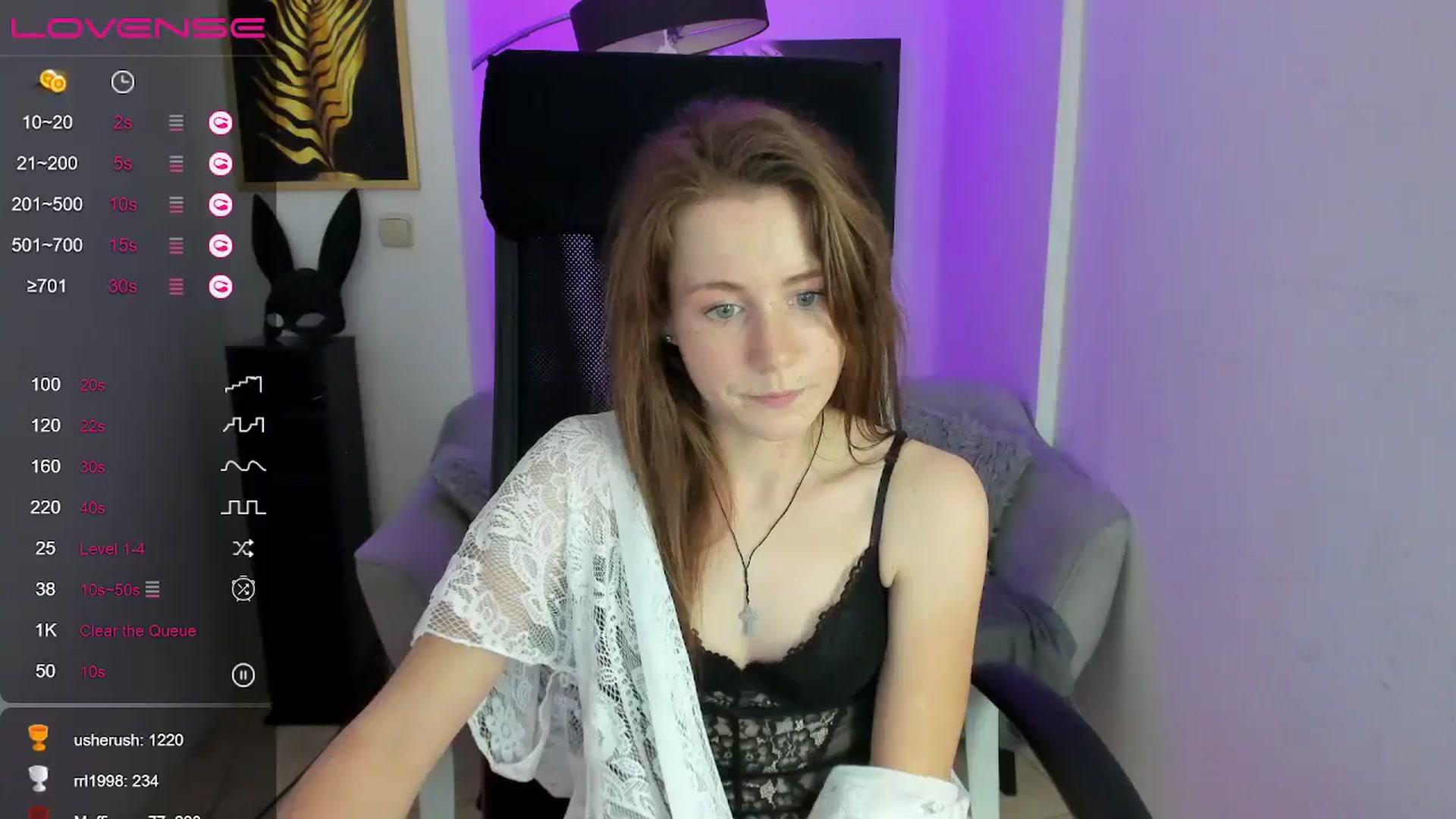 Gallery image thumbnail from Moonshinee's myfreecams stream on, 12/01/2024, 20:17 image 9 of 20