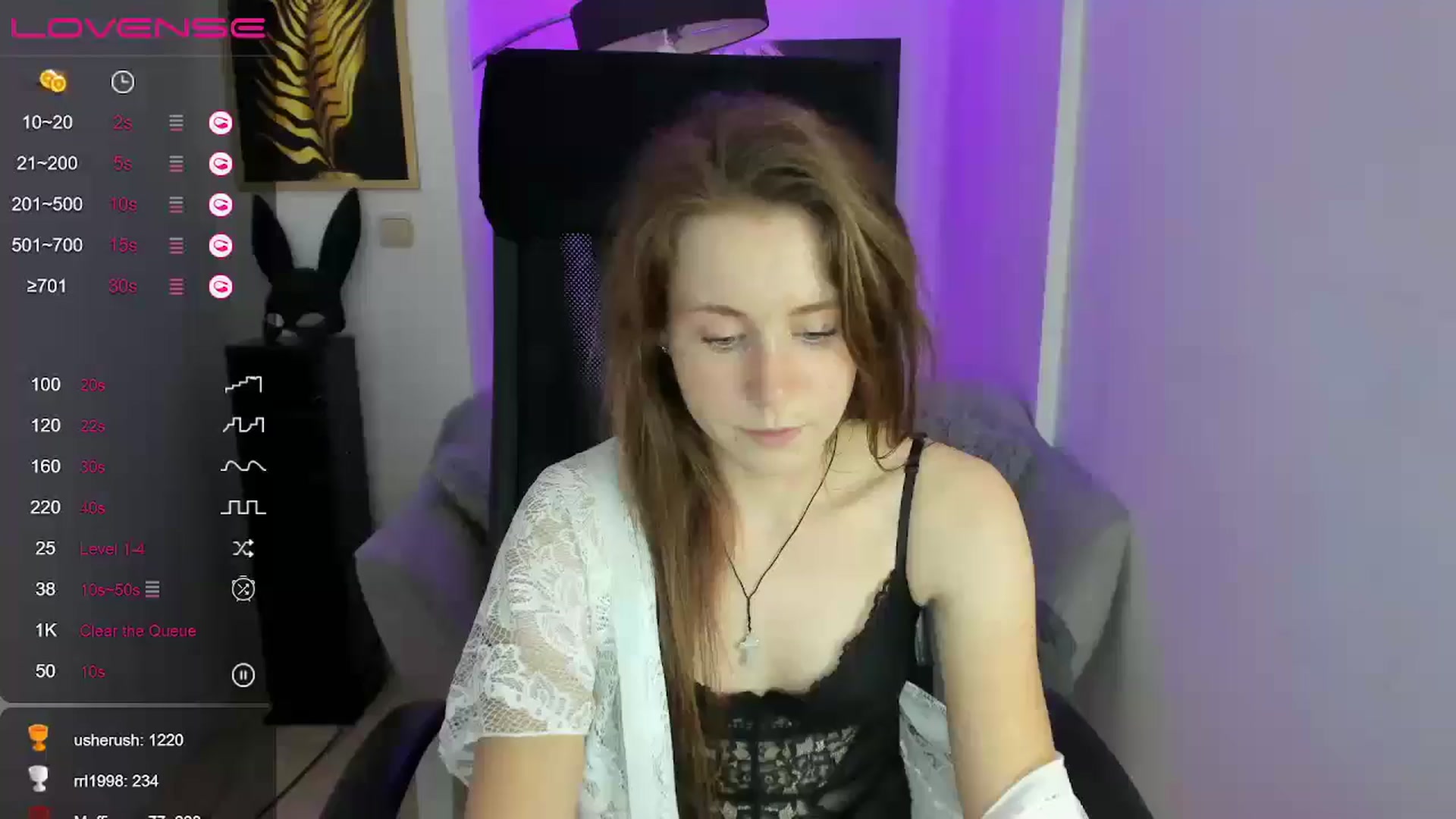 Gallery image thumbnail from Moonshinee's myfreecams stream on, 12/01/2024, 20:17 image 6 of 20