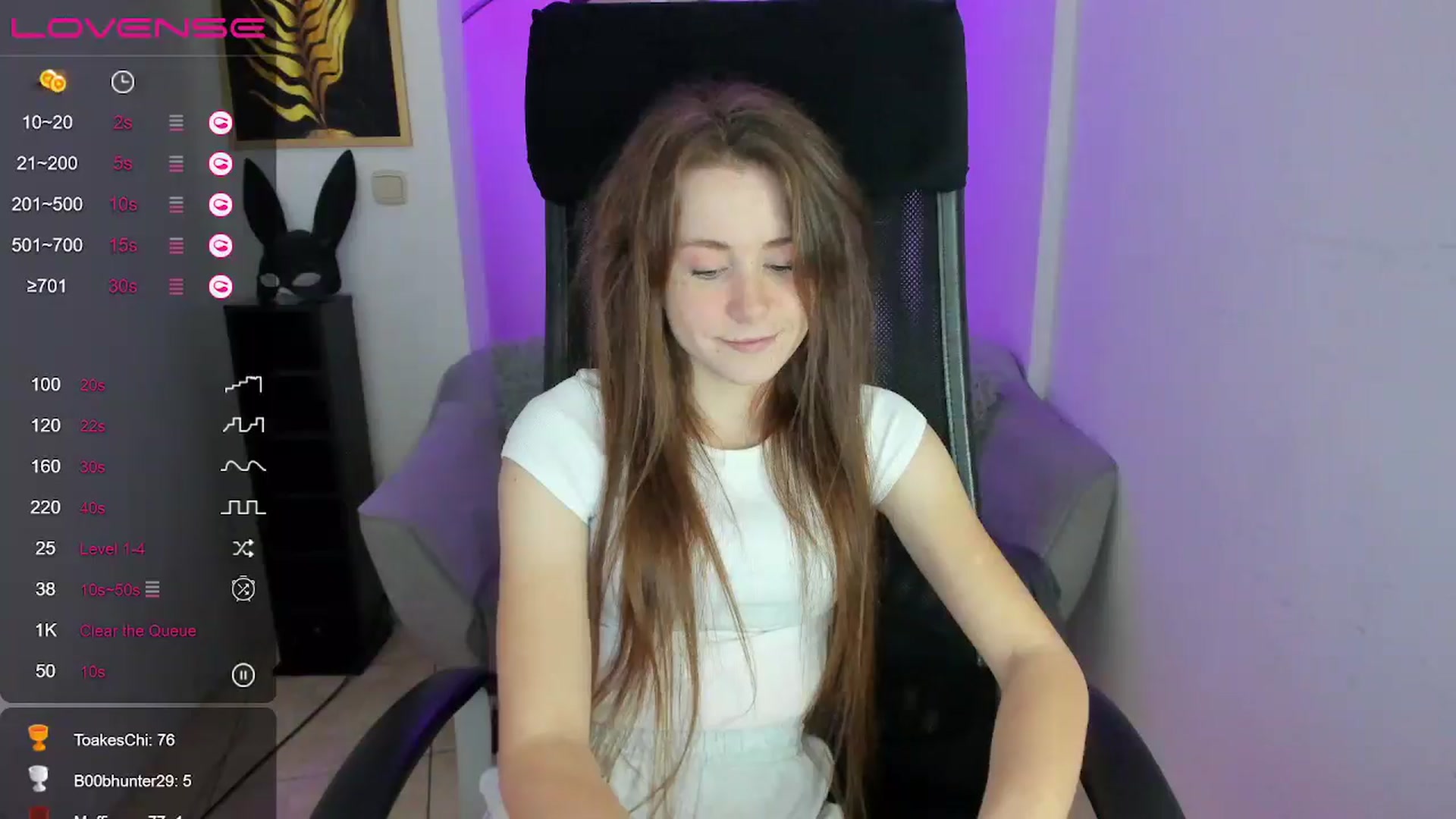 Gallery image thumbnail from Moonshinee's myfreecams stream on, 12/04/2024, 15:01 image 20 of 20