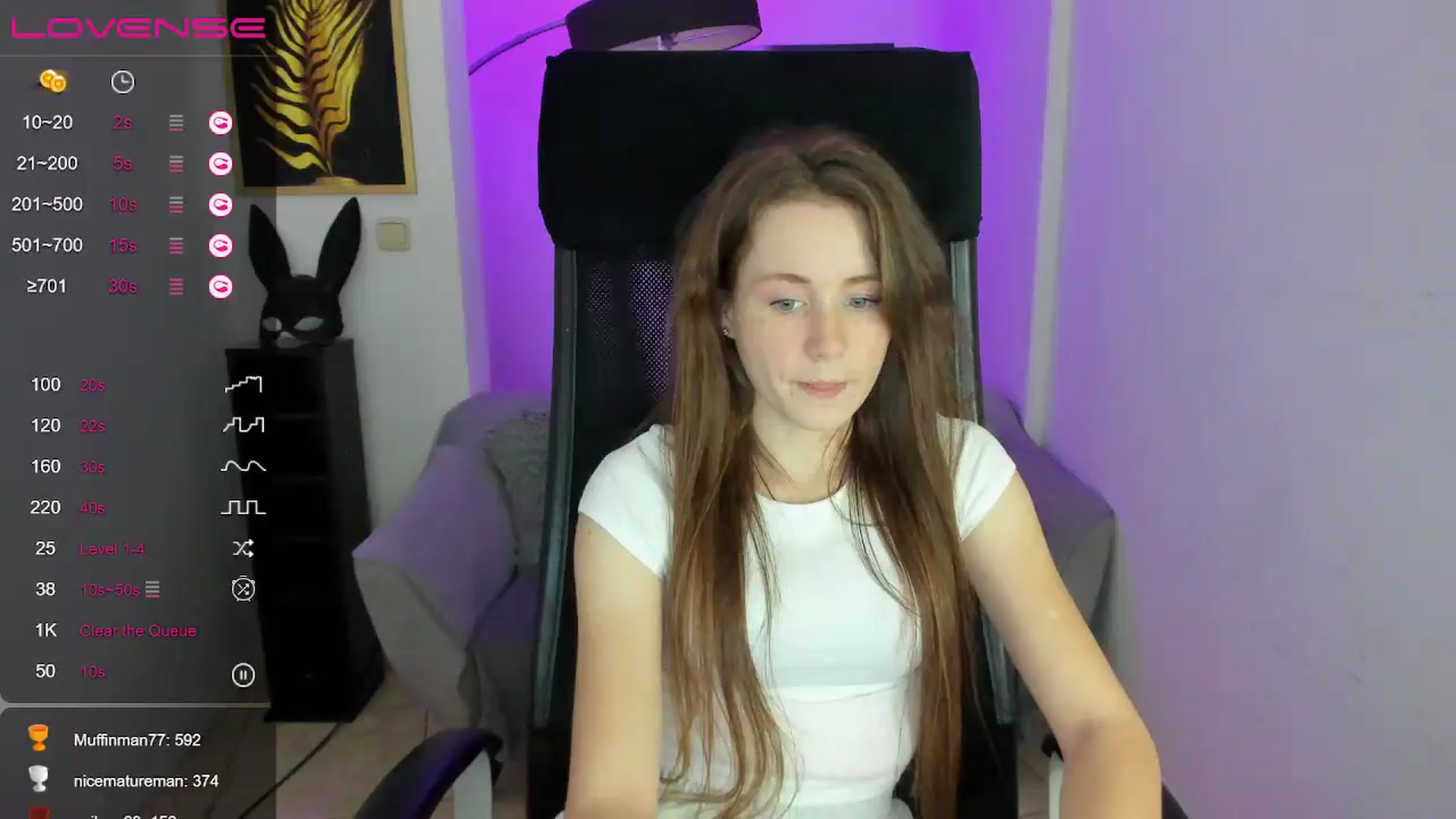 Gallery image thumbnail from Moonshinee's myfreecams stream on, 12/04/2024, 18:39 image 16 of 20