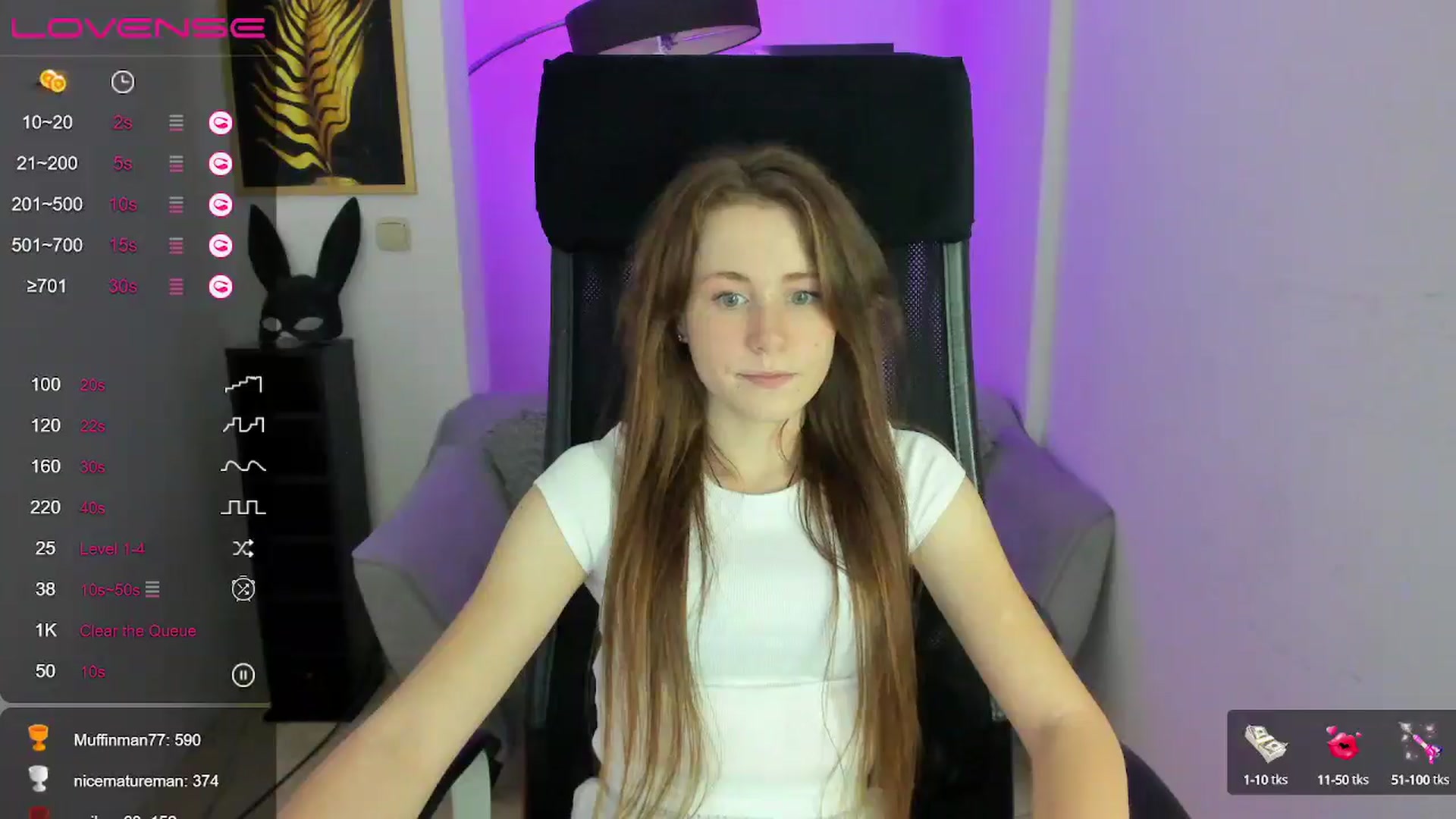 Gallery image thumbnail from Moonshinee's myfreecams stream on, 12/04/2024, 18:39 image 7 of 20
