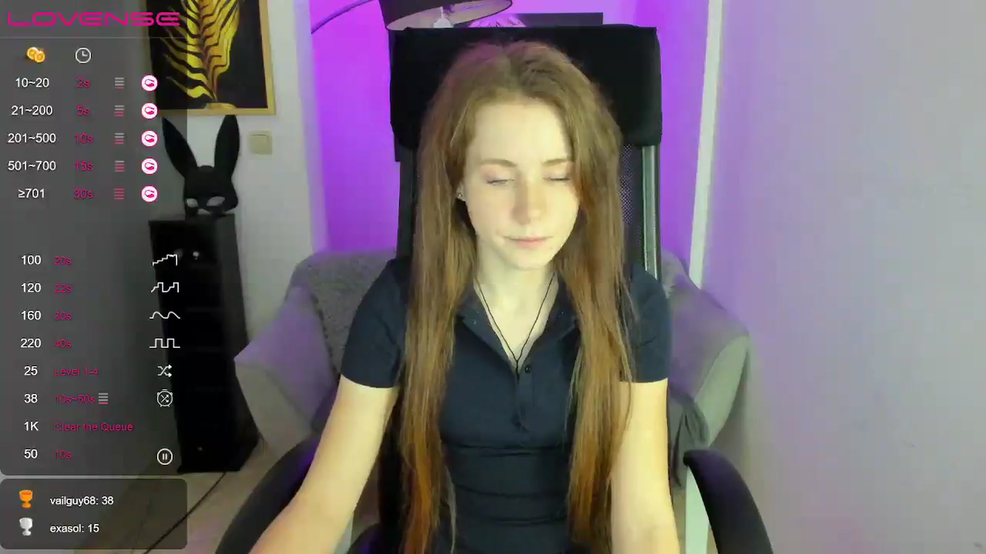 Gallery image thumbnail from Moonshinee's myfreecams stream on, 12/05/2024, 14:21 image 15 of 20