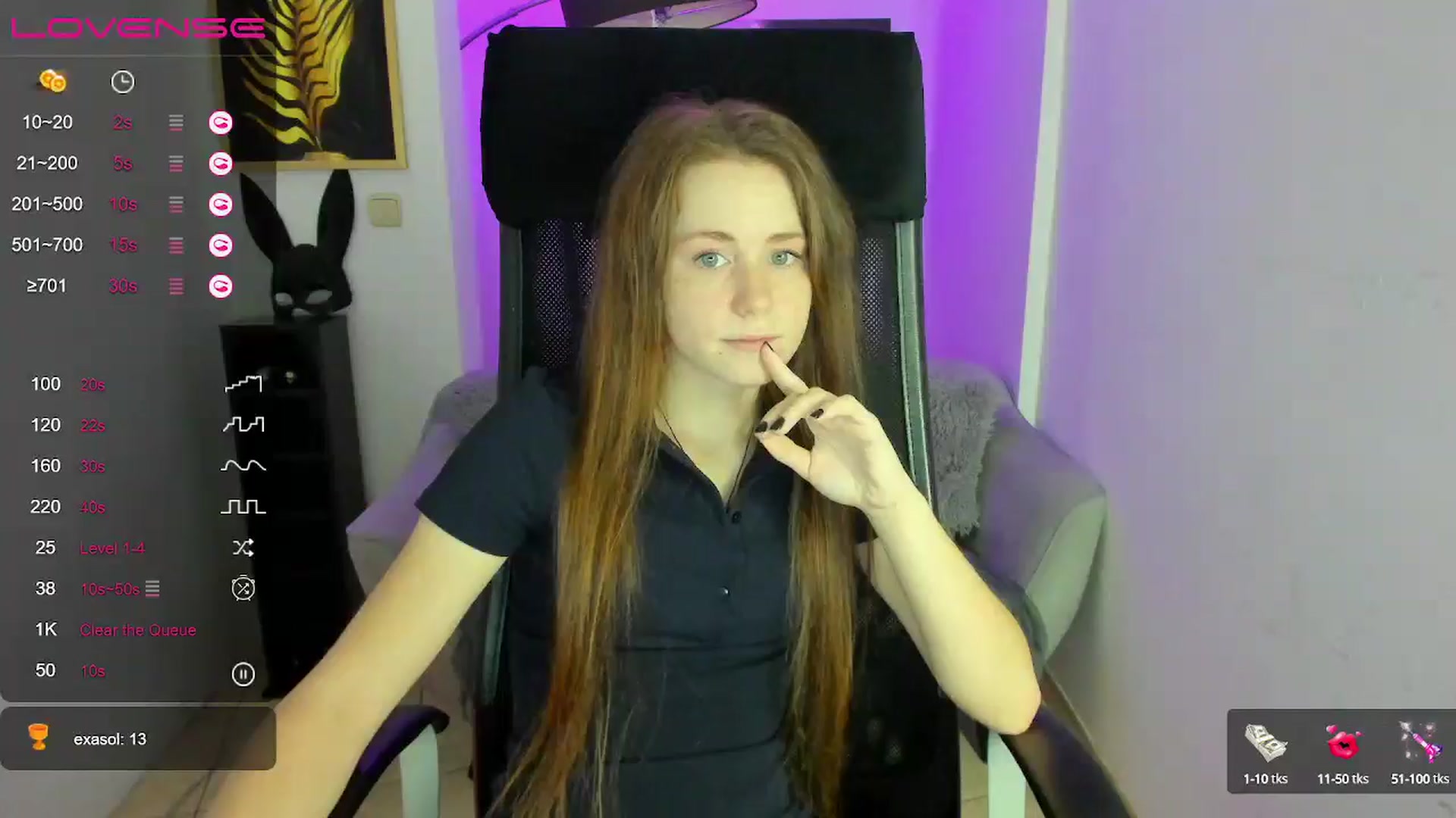 Gallery image thumbnail from Moonshinee's myfreecams stream on, 12/05/2024, 14:21 image 10 of 20