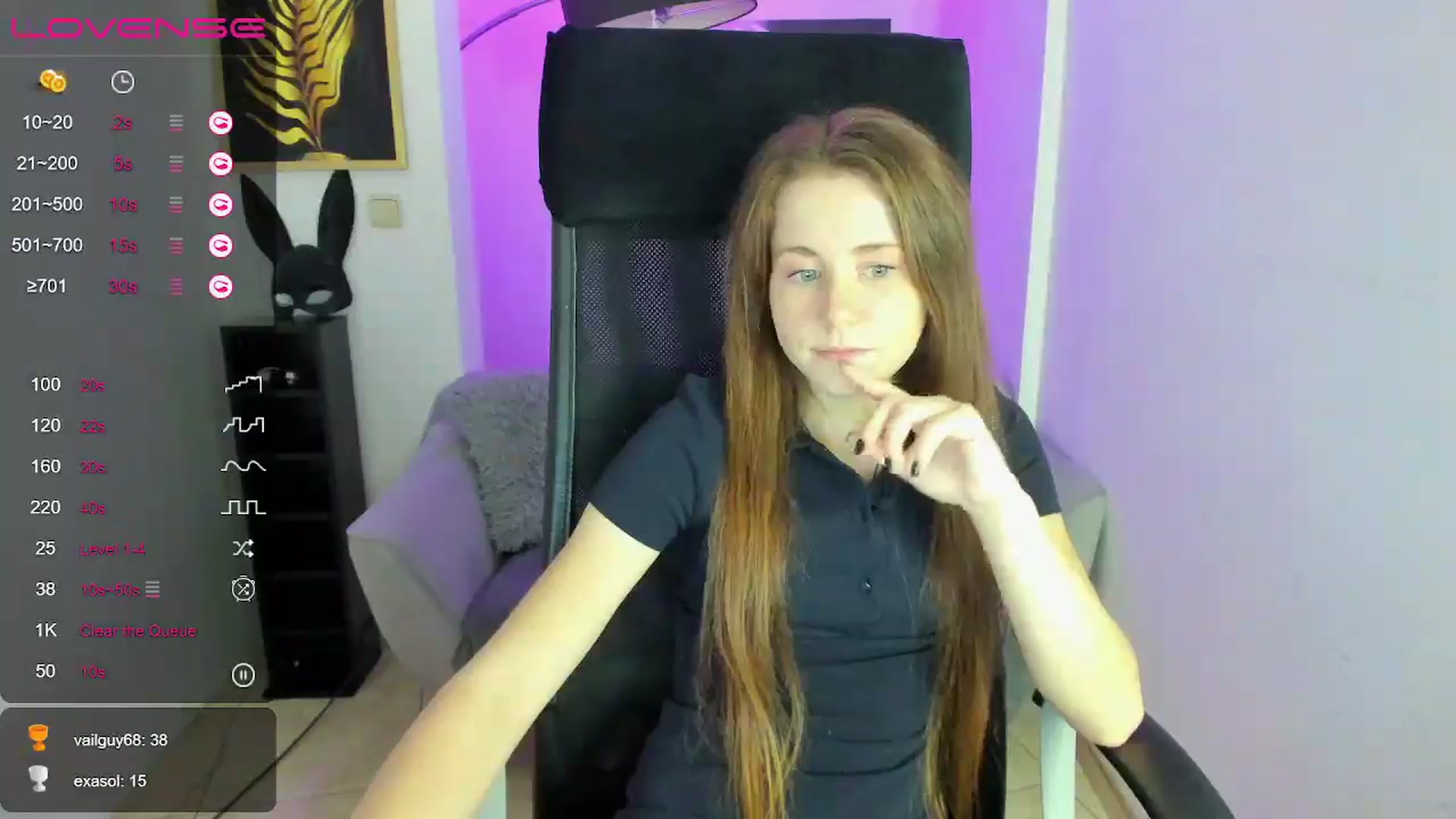 Gallery image thumbnail from Moonshinee's myfreecams stream on, 12/05/2024, 15:01 image 2 of 20