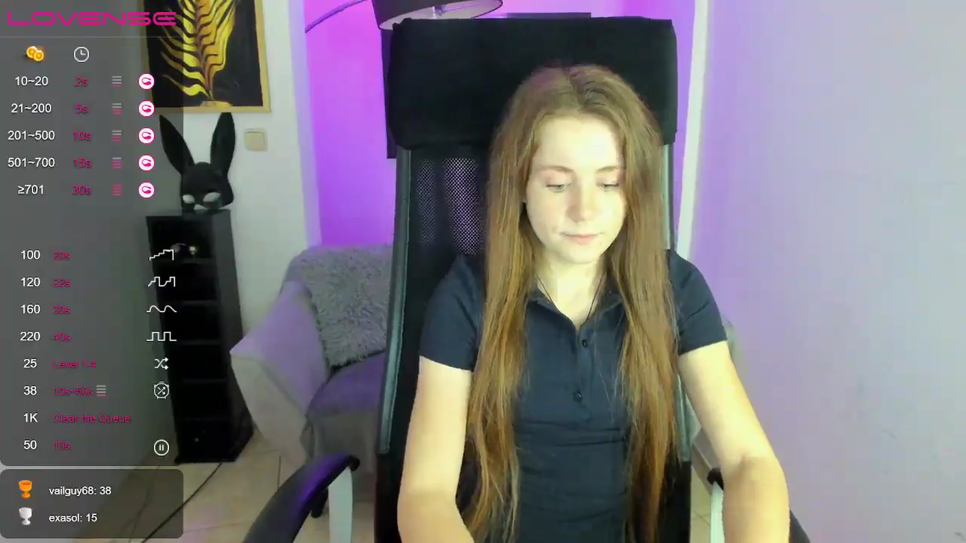 Gallery image thumbnail from Moonshinee's myfreecams stream on, 12/05/2024, 15:01 image 9 of 20