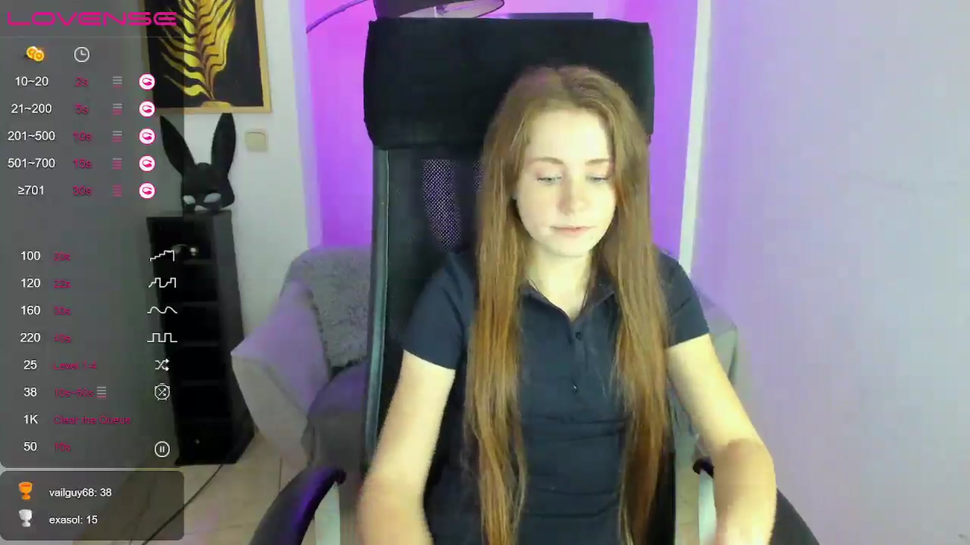 Gallery image thumbnail from Moonshinee's myfreecams stream on, 12/05/2024, 15:01 image 3 of 20